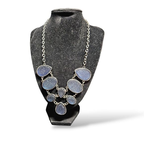 Starry Sapphire Mosaic Statement Necklace - Picture 12 of 12